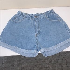 Super cute 80s theme jean shorts!